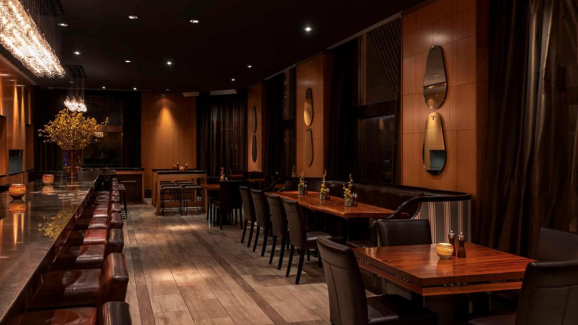 Hyatt Centric Street New York