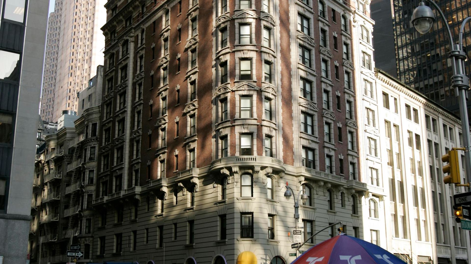Dream Midtown, By Hyatt New York