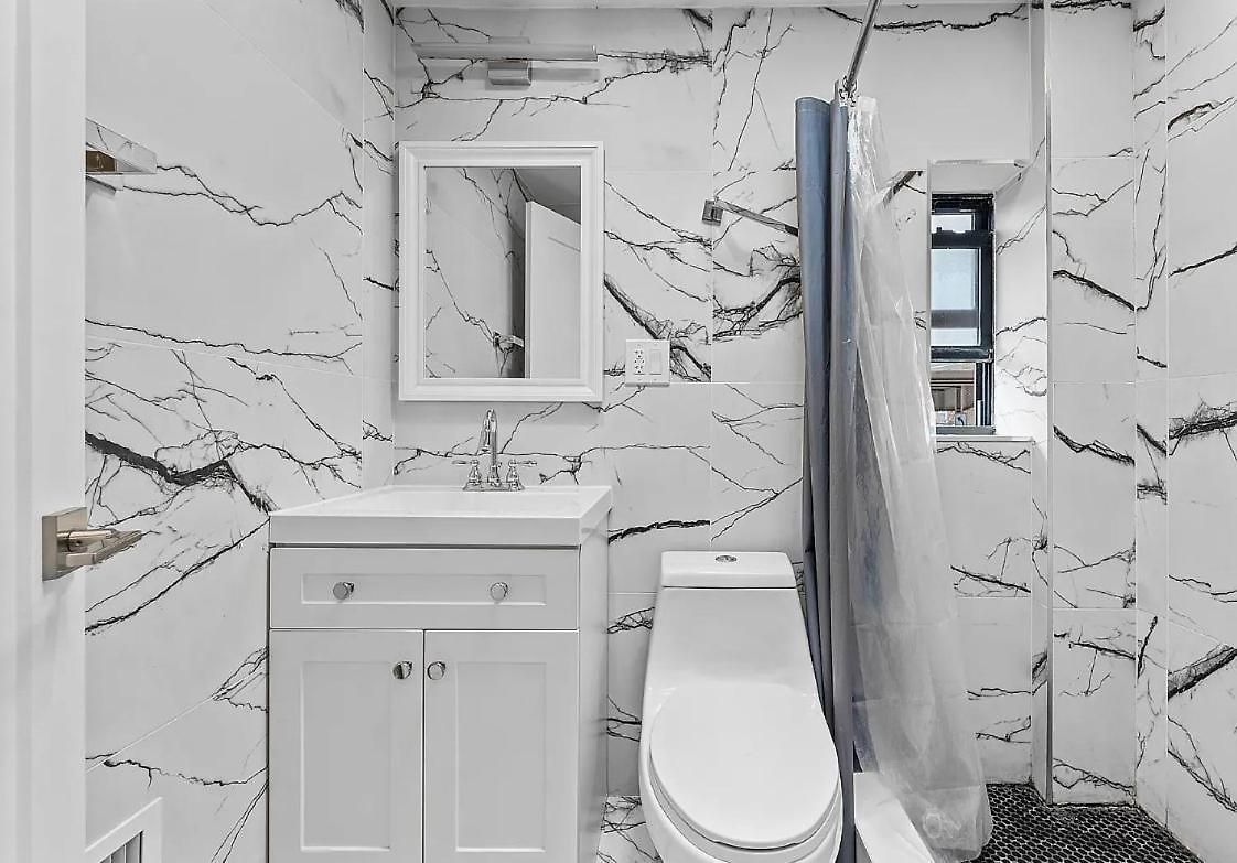 Private Hot Tub-private Gated Sailor Moon House In Williamsburg W Gym Homestay *