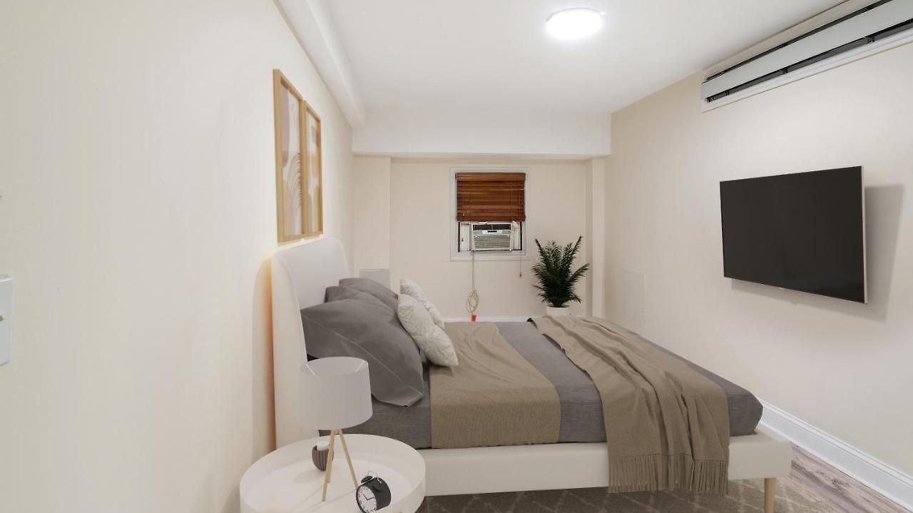 2 Bed Fully Renovated Apartment