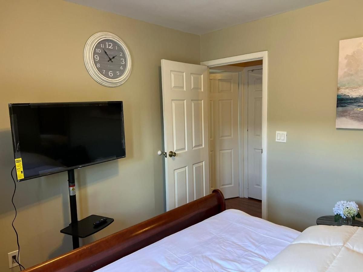 Debdorkdave Hospitality Services * New York
