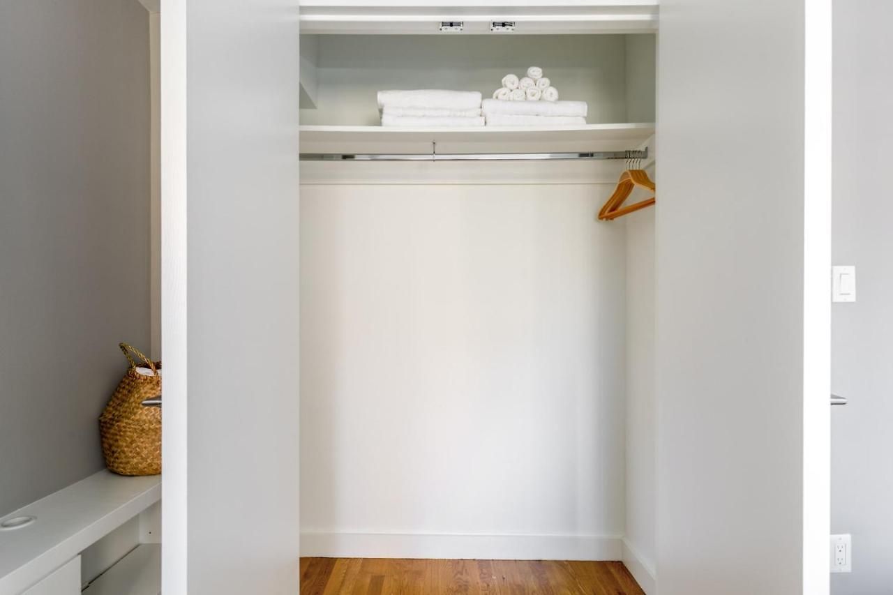Chelsea 1br W Balcony Doorman Gym Nyc-135 New York