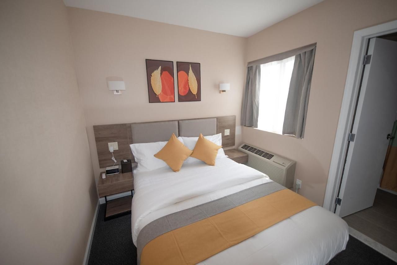 Hotel Flushing Garden New York