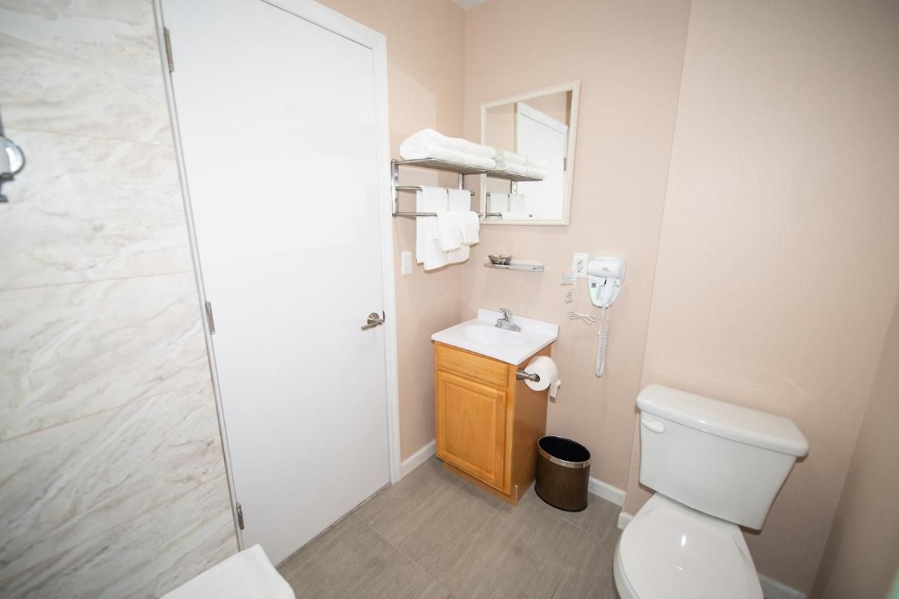 Flushing Garden Hotel