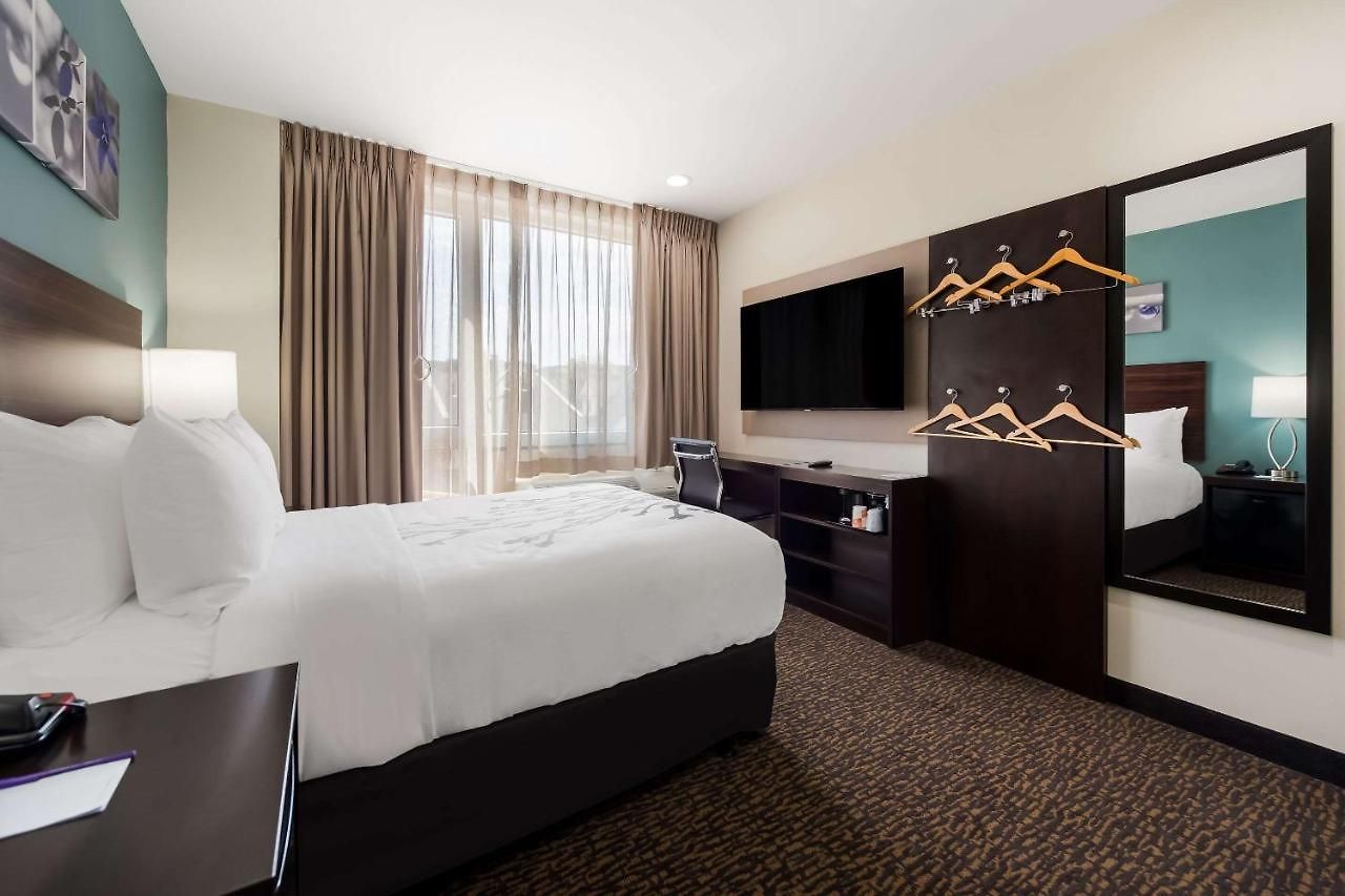 Sleep Brooklyn - Sheepshead Bay Hotel New York