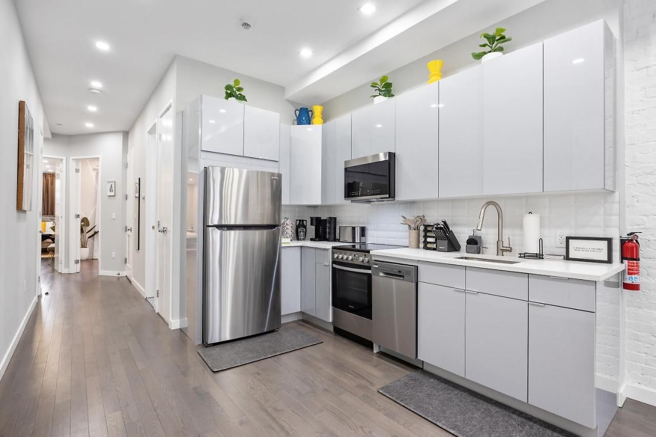 Apartment Swj Whole Bldg - Largest Place In Nyc_21 Beds_6 Apts