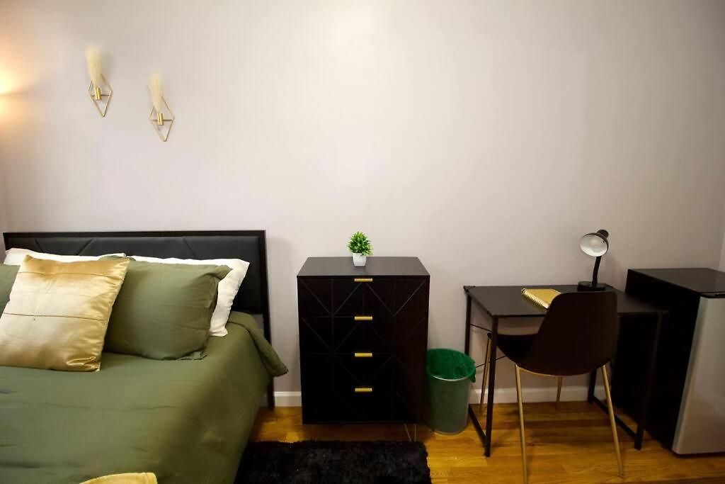 Tuk Ahoy - Emerald 2c With Shared Spaces * New York