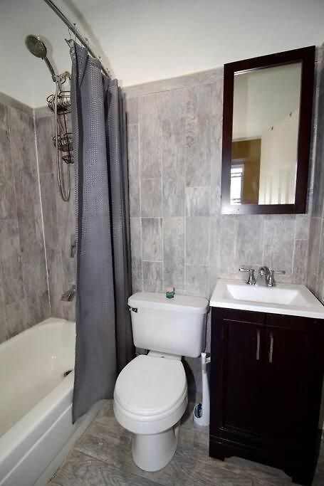 Tuk Ahoy - Emerald 3c With Shared Spaces Apartment New York