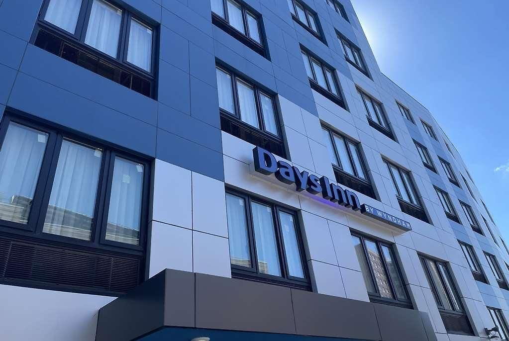 Days By Wyndham Bronx Nyc 3*