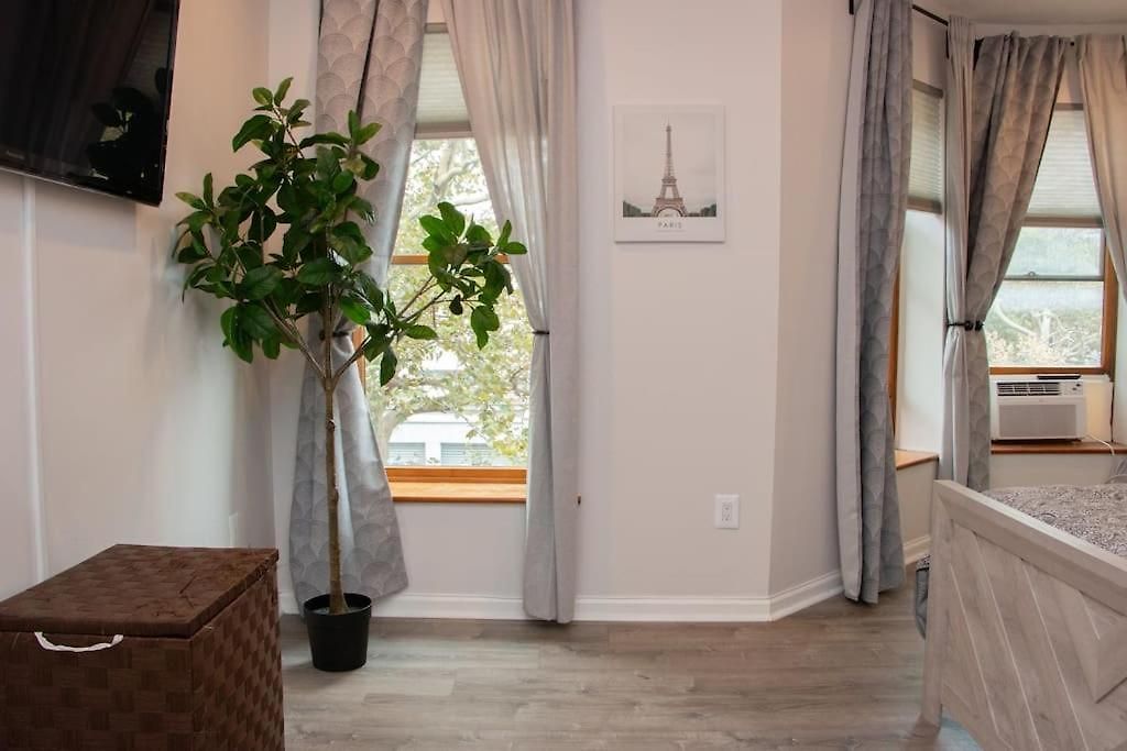 Modern 1br Exclusive Space In Historic Brooklyn * New York
