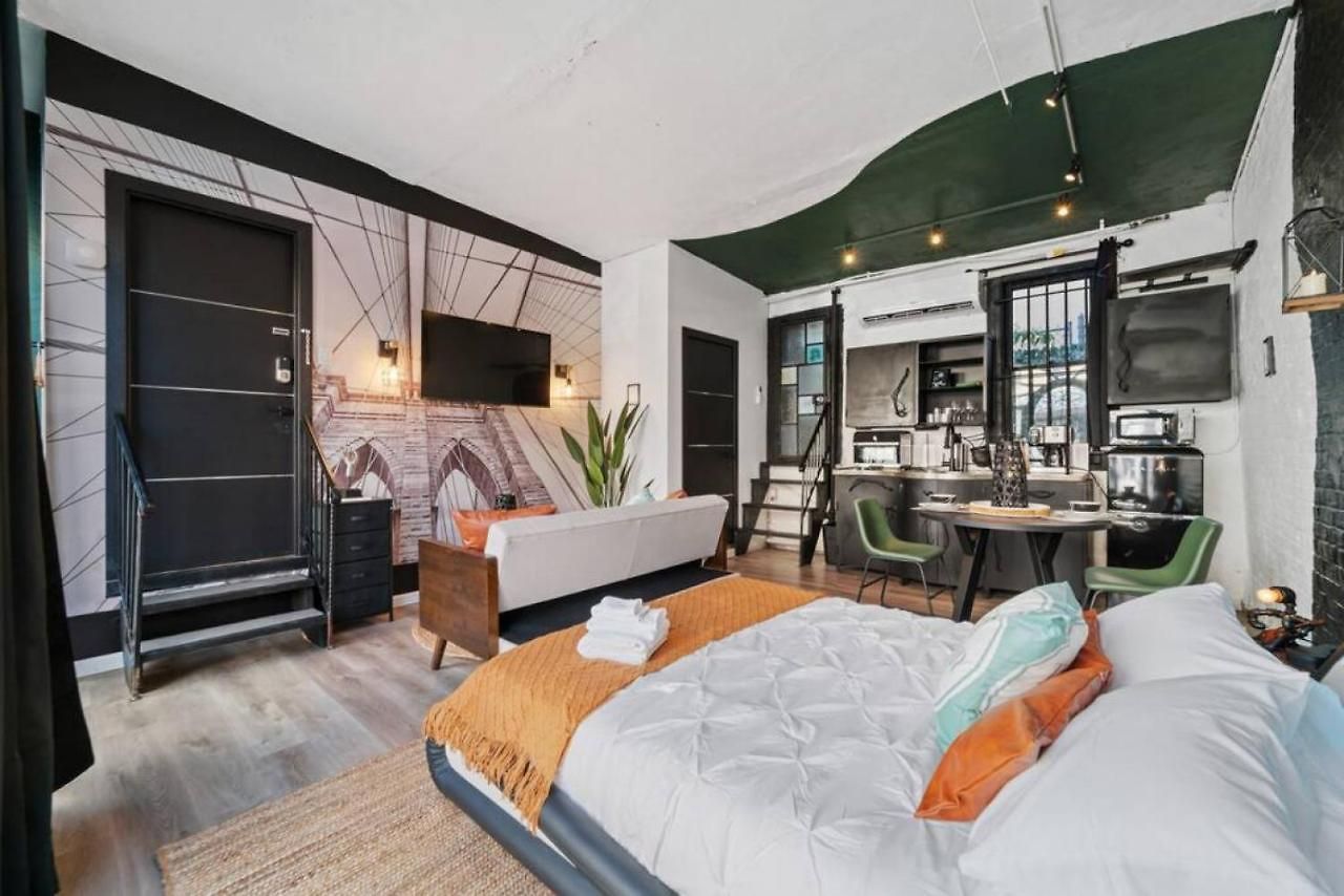 Tripoli Artisan Lofts - Designer Bushwick Lofts With Rooftop Terrace Apartment