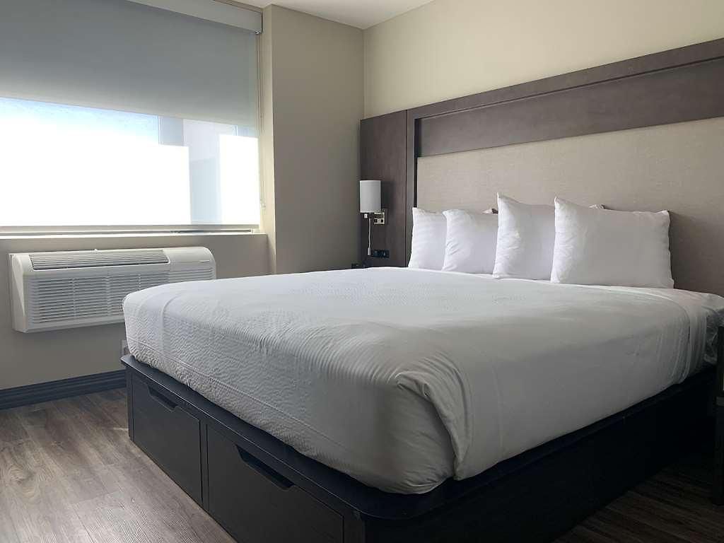 Hotel Western Executive Residency Bronx New York