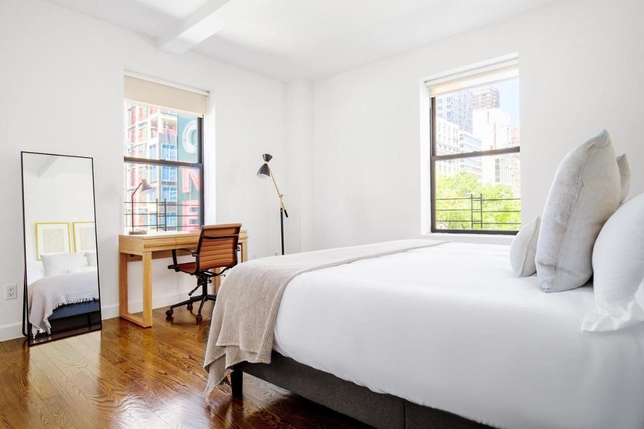 Uws 2br W Doorman Elevator Gym Nr Park Nyc-602 New York