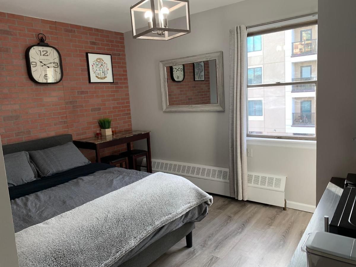 Apartment Brooklyn By The New York