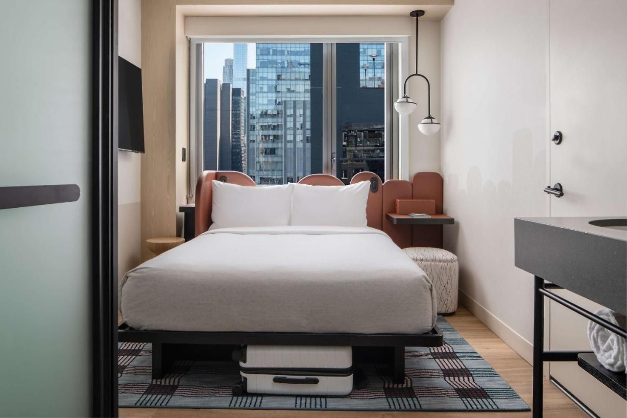 Hotel Motto By Hilton Times Square 3*