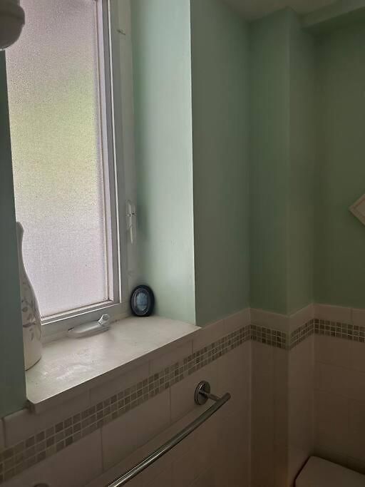 Morris Park Area Apartment New York