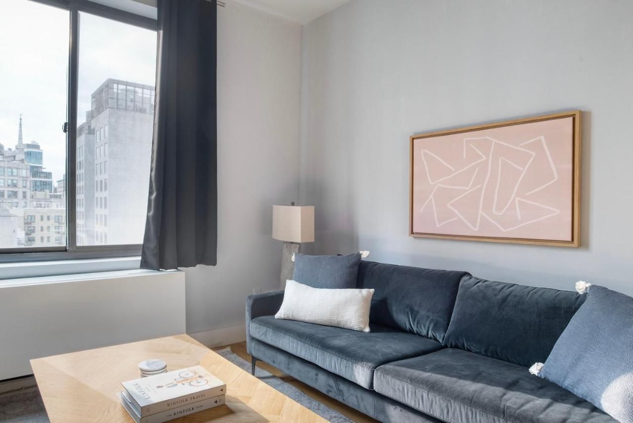 Apartment East Village 1br W Doorman Wd Nr Union Square Nyc-1153