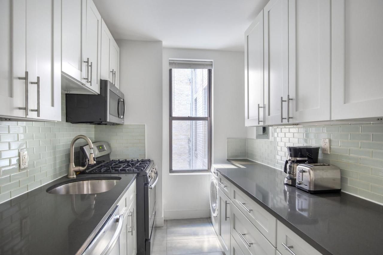 Apartment Midtown 2br W Roofdeck Wd Nr Park Nyc-1245