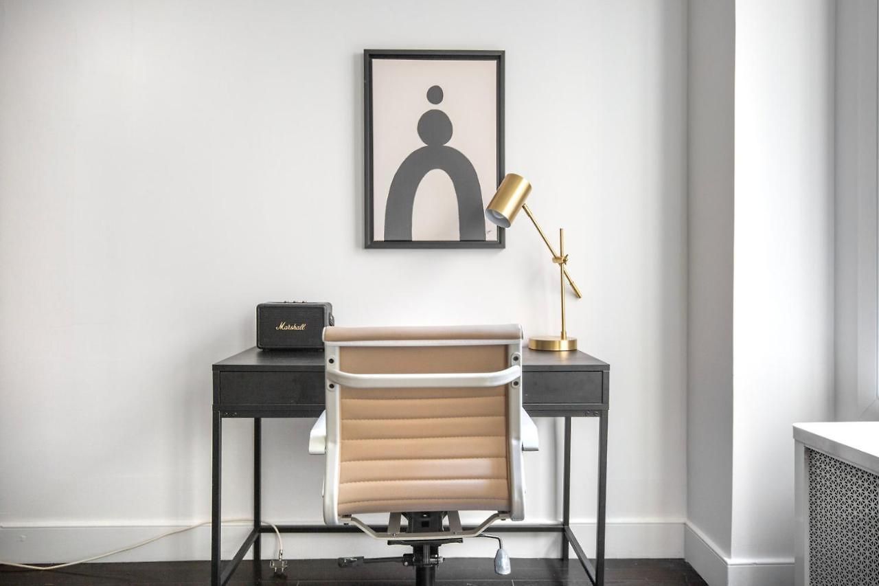 Midtown 2br W Roofdeck Wd Nr Park Nyc-1245 Apartment