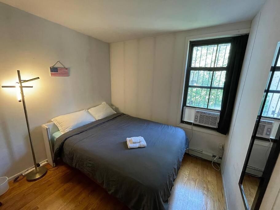 Comfy At Great Townhouse In Williamsburg