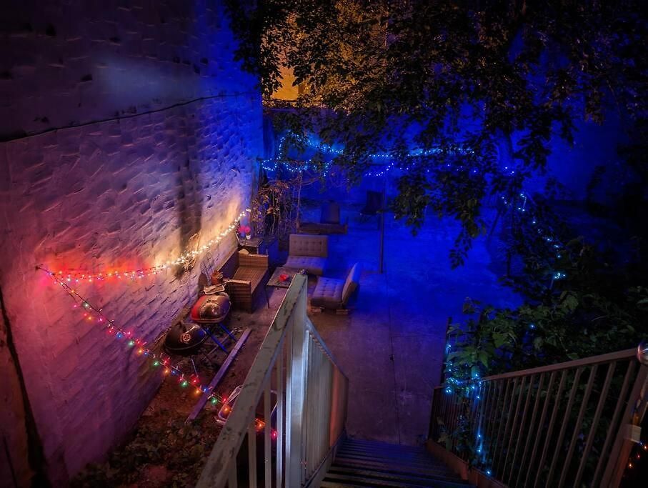 Homestay Cozy At Great Townhouse In Williamsburg *