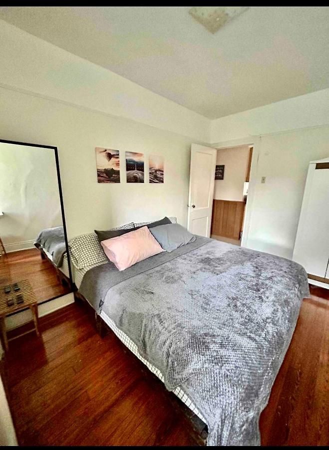 Homestay Woodside, Queens *