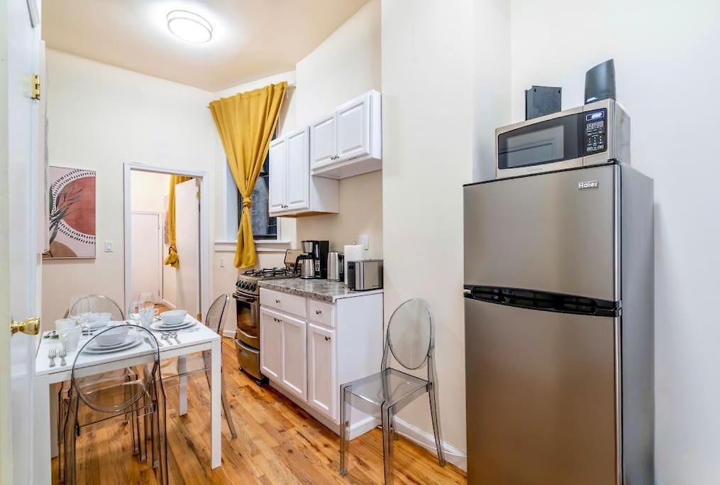 Bright And Cozy 2br Apartment New York