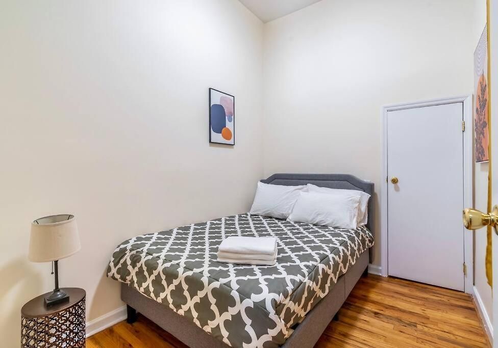 Bright And Cozy 2br New York
