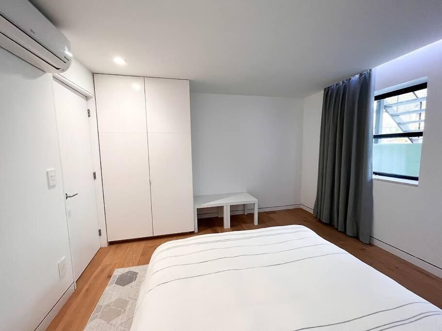Apartment New Cozy Modern Minimalist In Brooklyn At Rem-casa New York