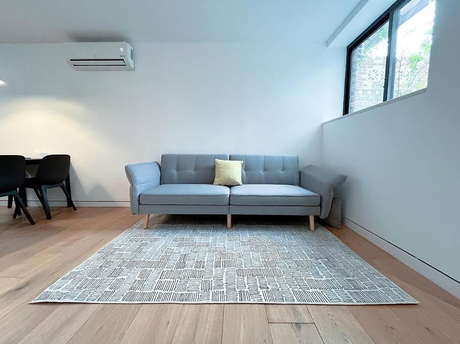 Apartment New Cozy Modern Minimalist In Brooklyn At Rem-casa *