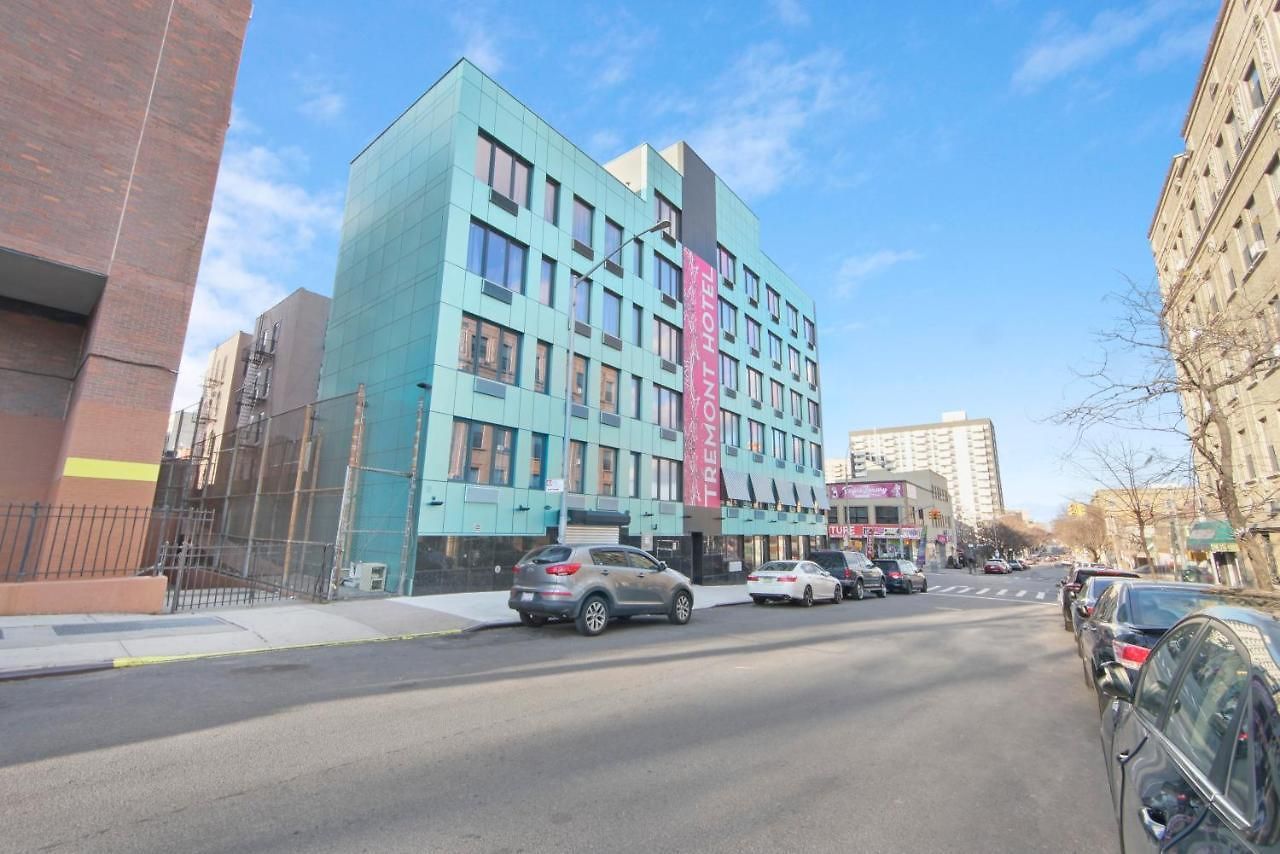 Tremont Bronx-grand Opening