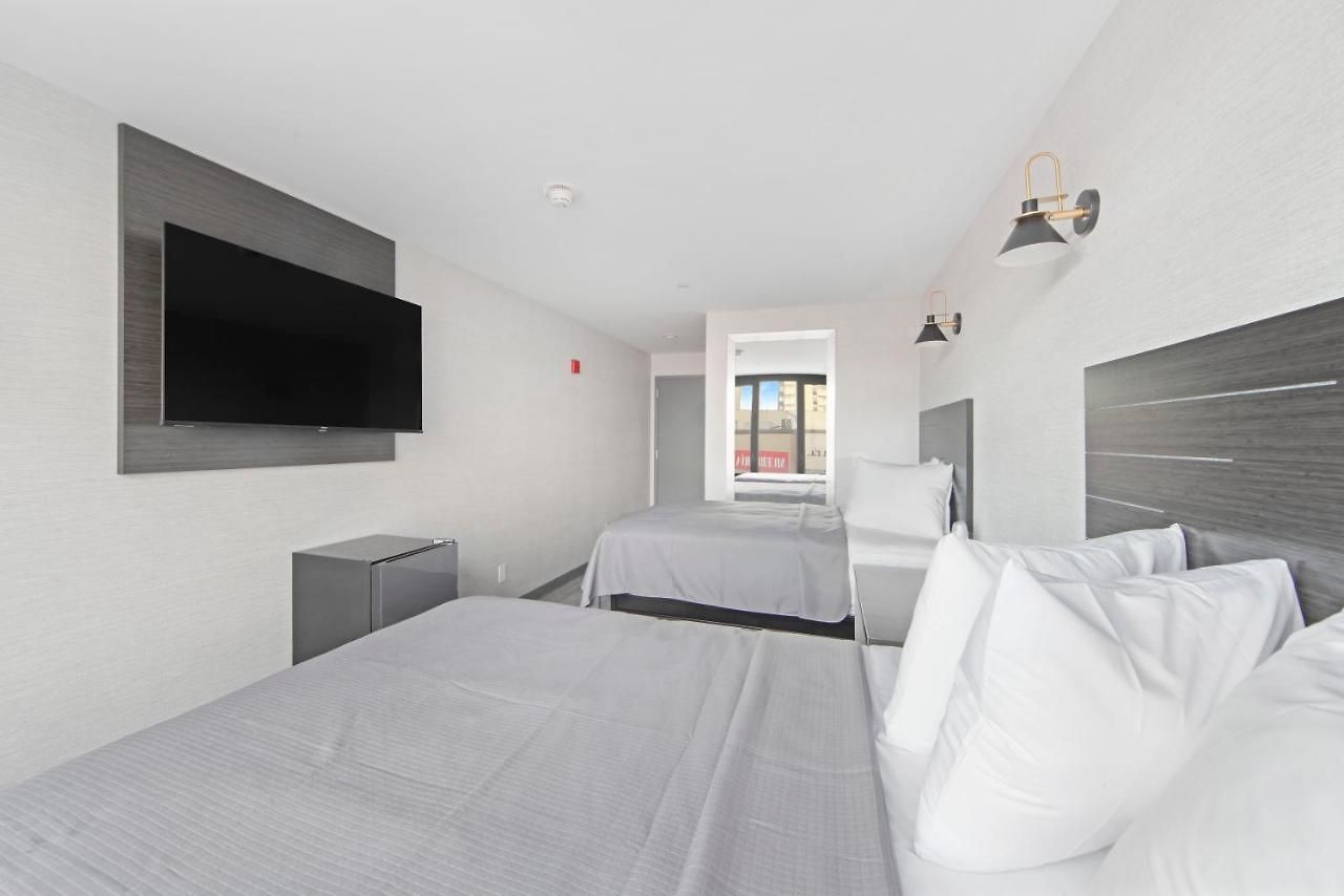 Tremont Bronx-grand Opening Hotel