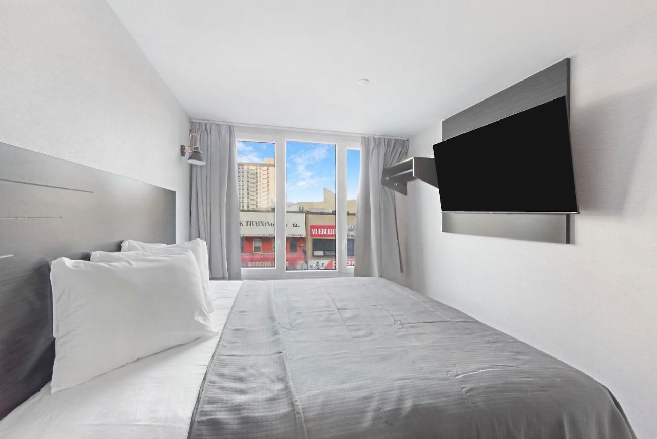 Tremont Bronx-grand Opening 3* New York
