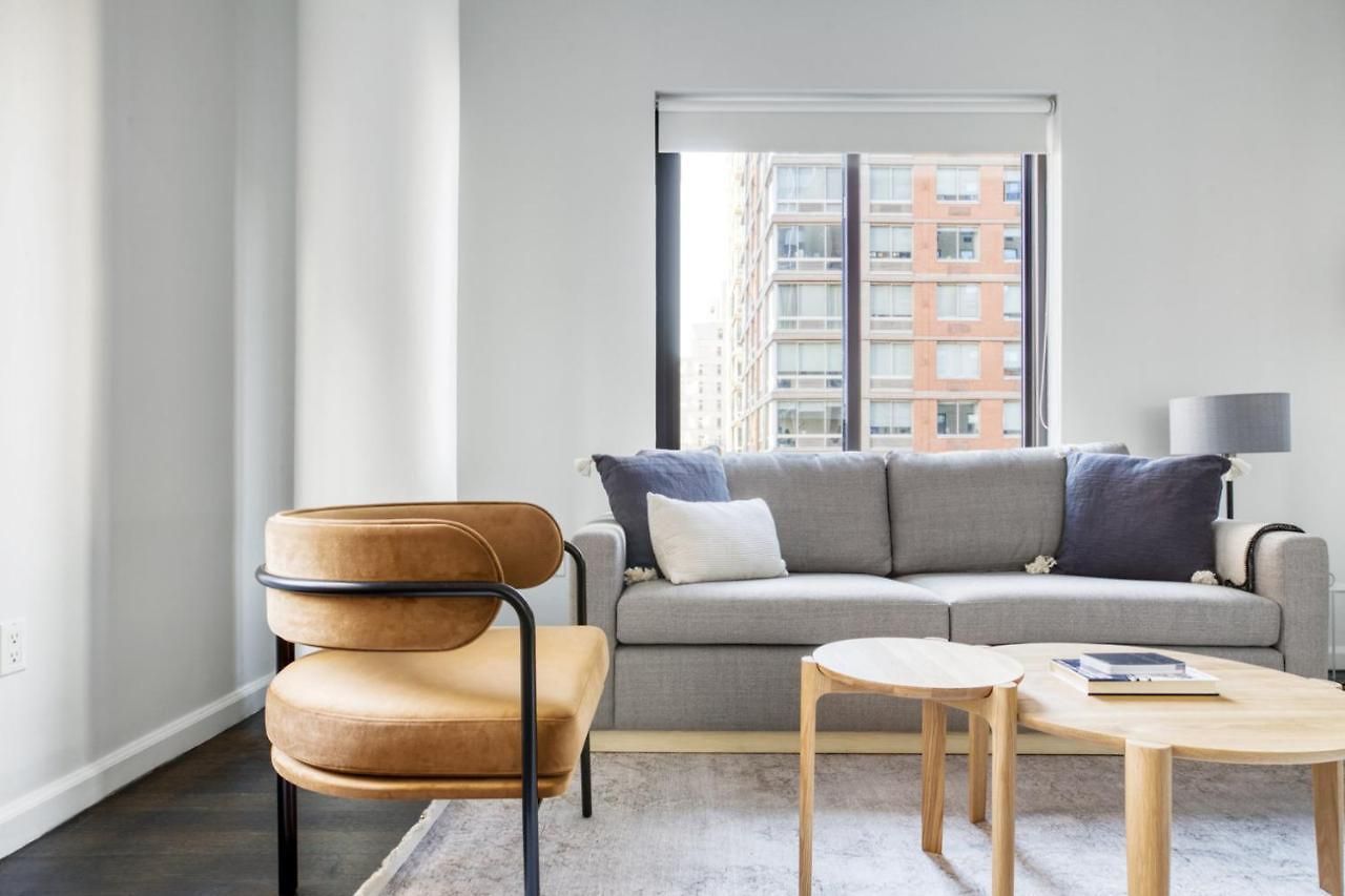 Tasteful Midtown W 1br W Gym Nr Times Sq Nyc-643 New York