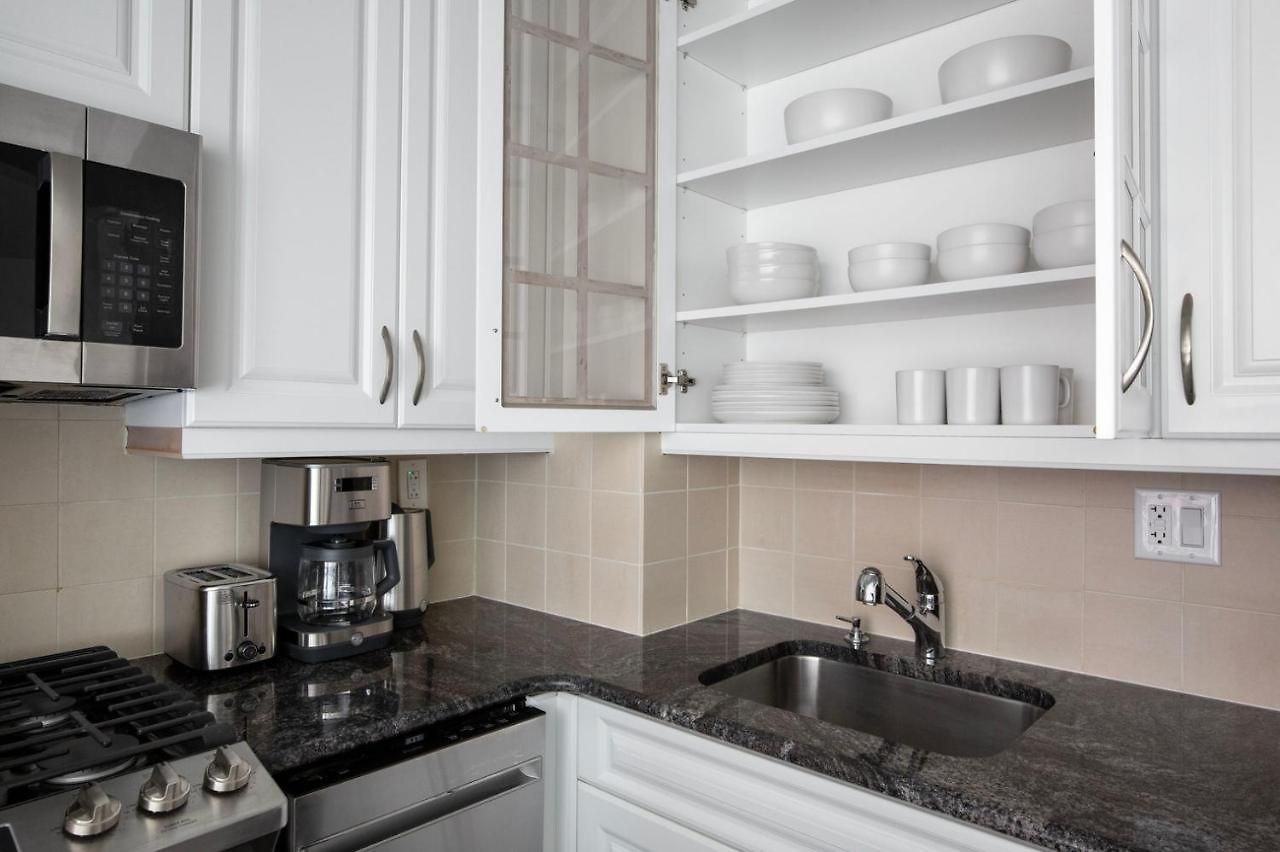 Apartment Kips Bay 1br W Gym Doorman Nr Hospitals Nyc-1271 New York