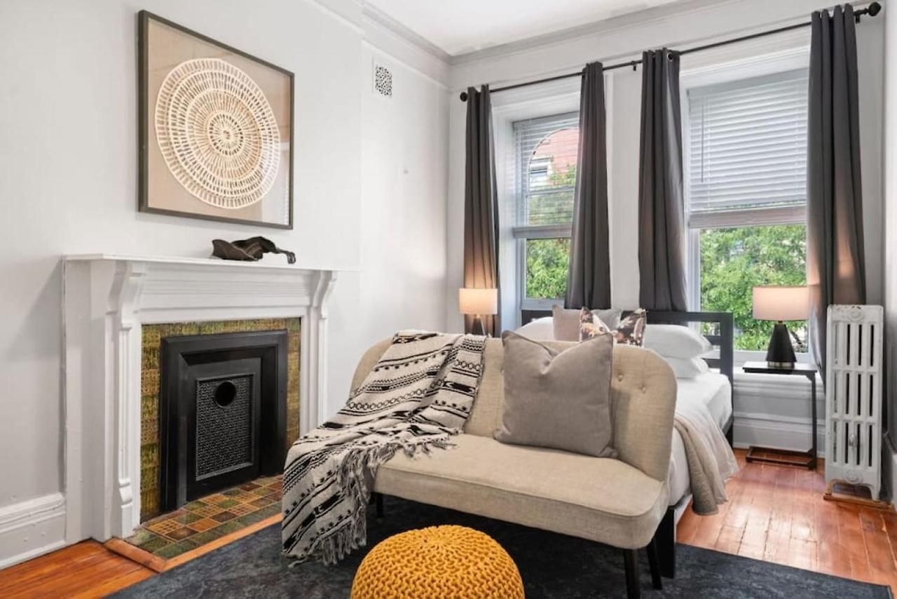 Newly Renovated 3br Oasis Walk To Columbia Uni Holiday home *