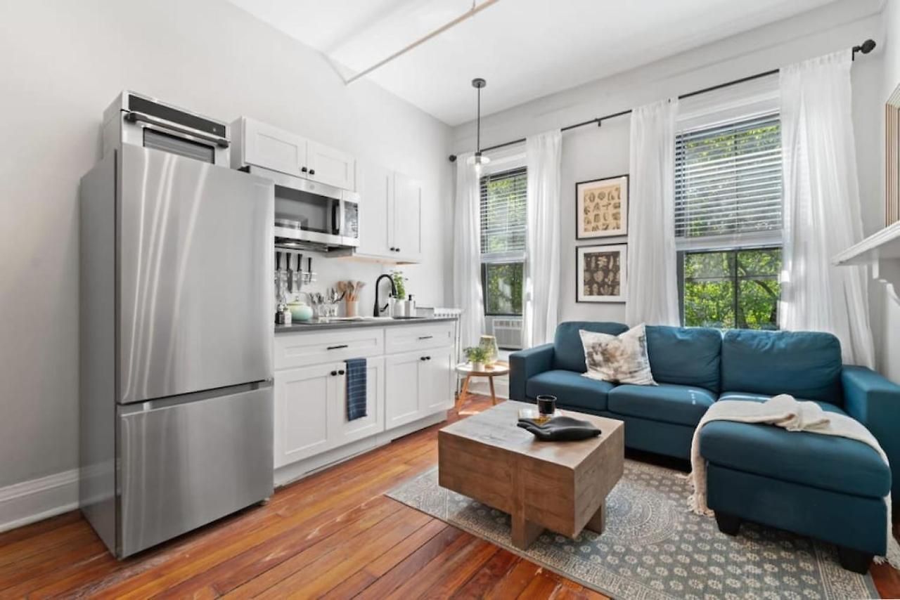 Newly Renovated 3br Oasis Walk To Columbia Uni Holiday home New York