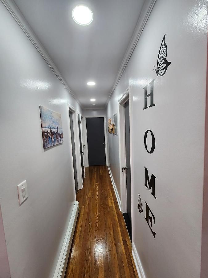 Cozy Shared With Host Apartment New York