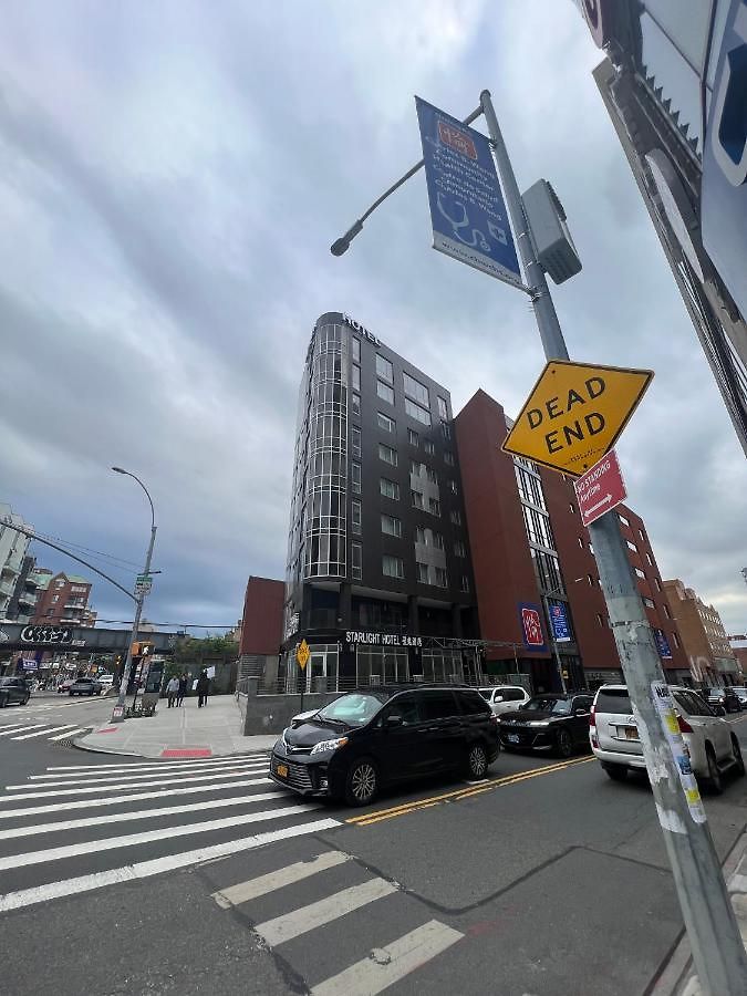 Hotel Starlight Near Lga Airport New York