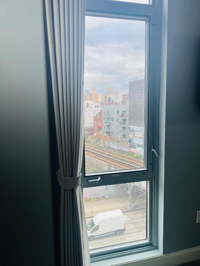 Hotel Starlight Near Lga Airport 3*