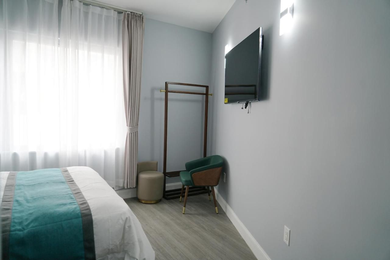 Starlight Near Lga Airport Hotel 3*
