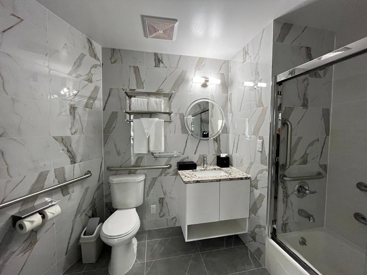 Starlight Near Lga Airport Hotel 3*