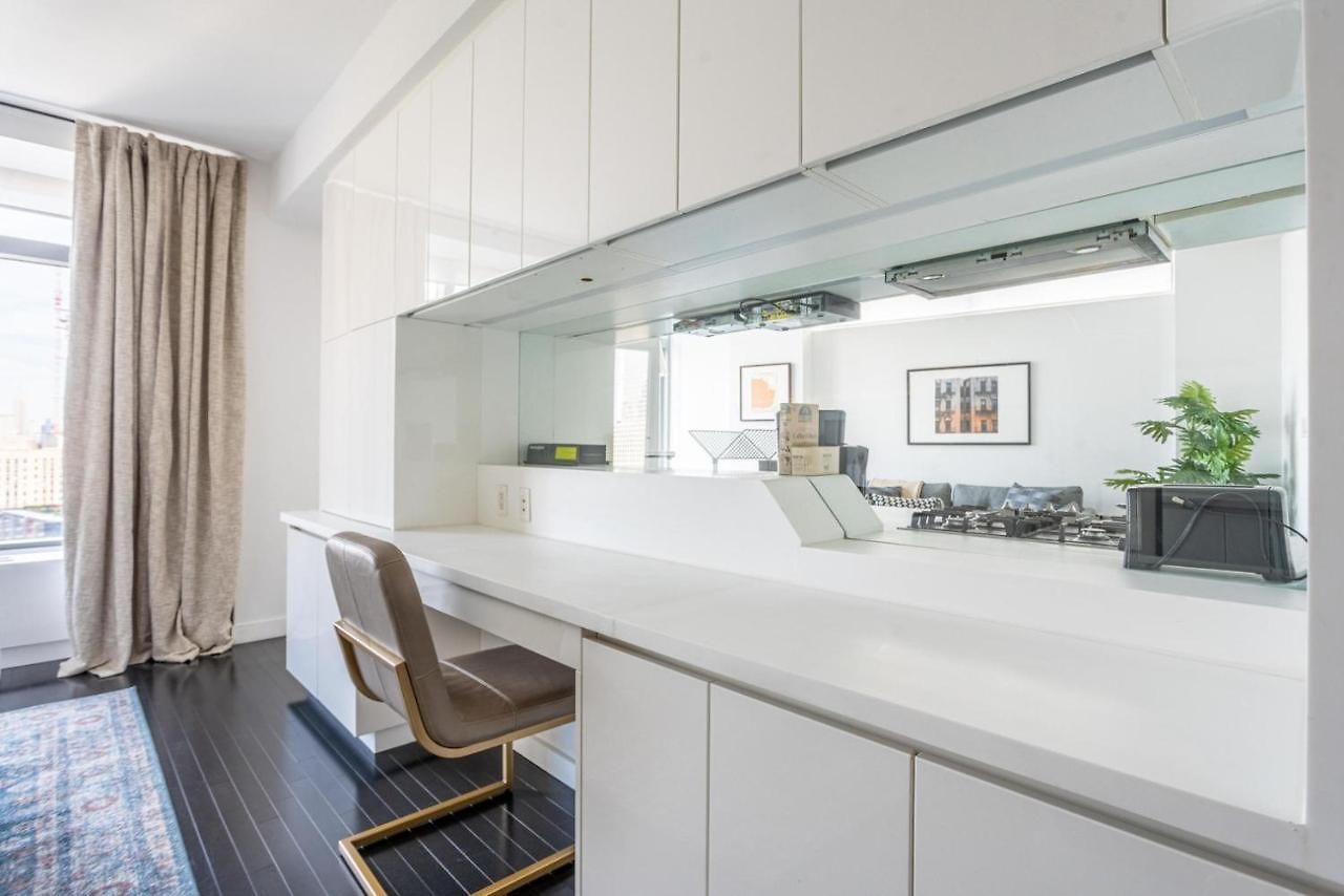 Financial District 1br W Wd Gym Elevator Nyc-1360 * New York