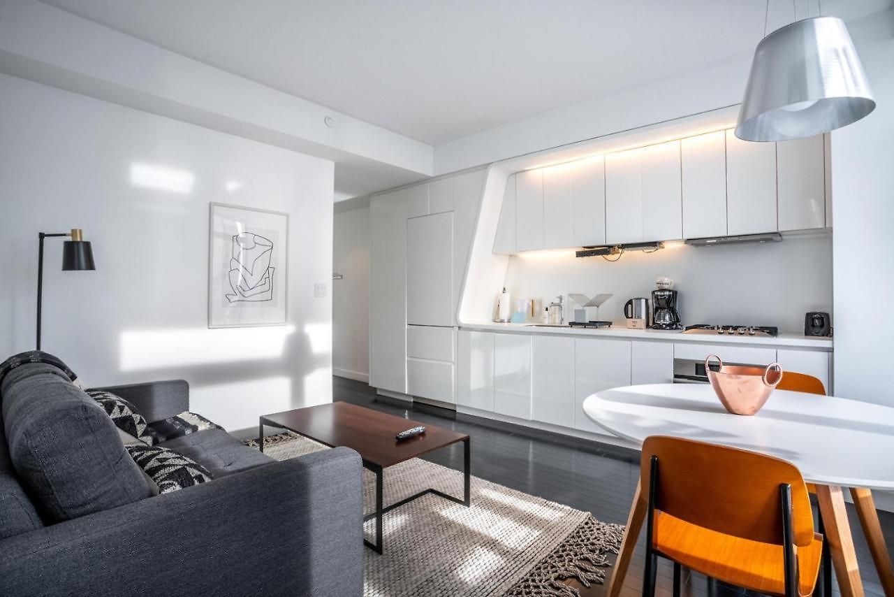 Financial District 1br W Wd Gym Elevator Nyc-1378 Apartment *
