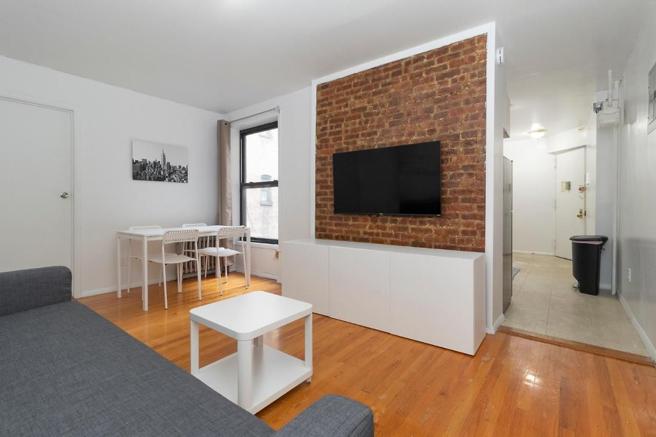 Apartment The Upper East Side Monthly *