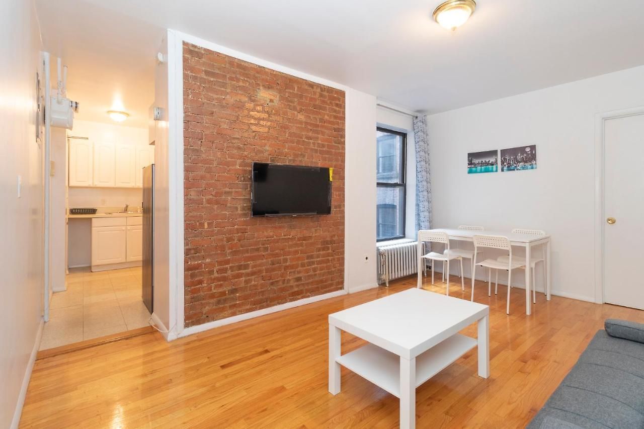 The Upper East Side Monthly Apartment