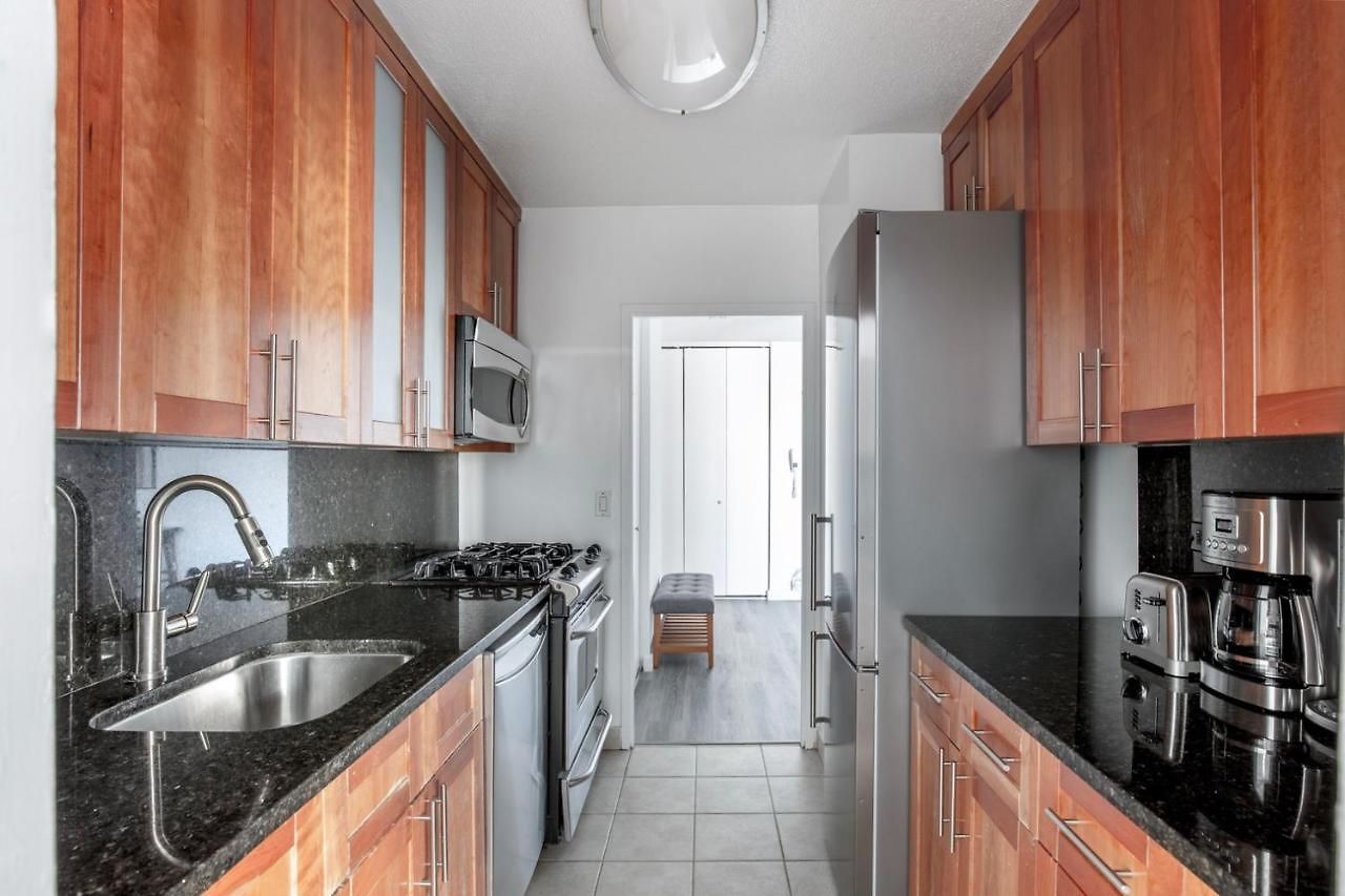 Murray Hill 3br W Gym Lounge Nr East River Nyc-943 Apartment *