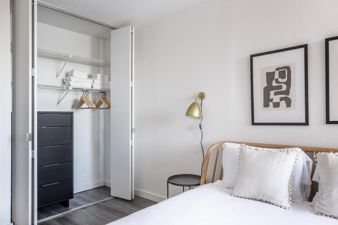 Apartment Murray Hill 3br W Gym Lounge Nr East River Nyc-943 New York
