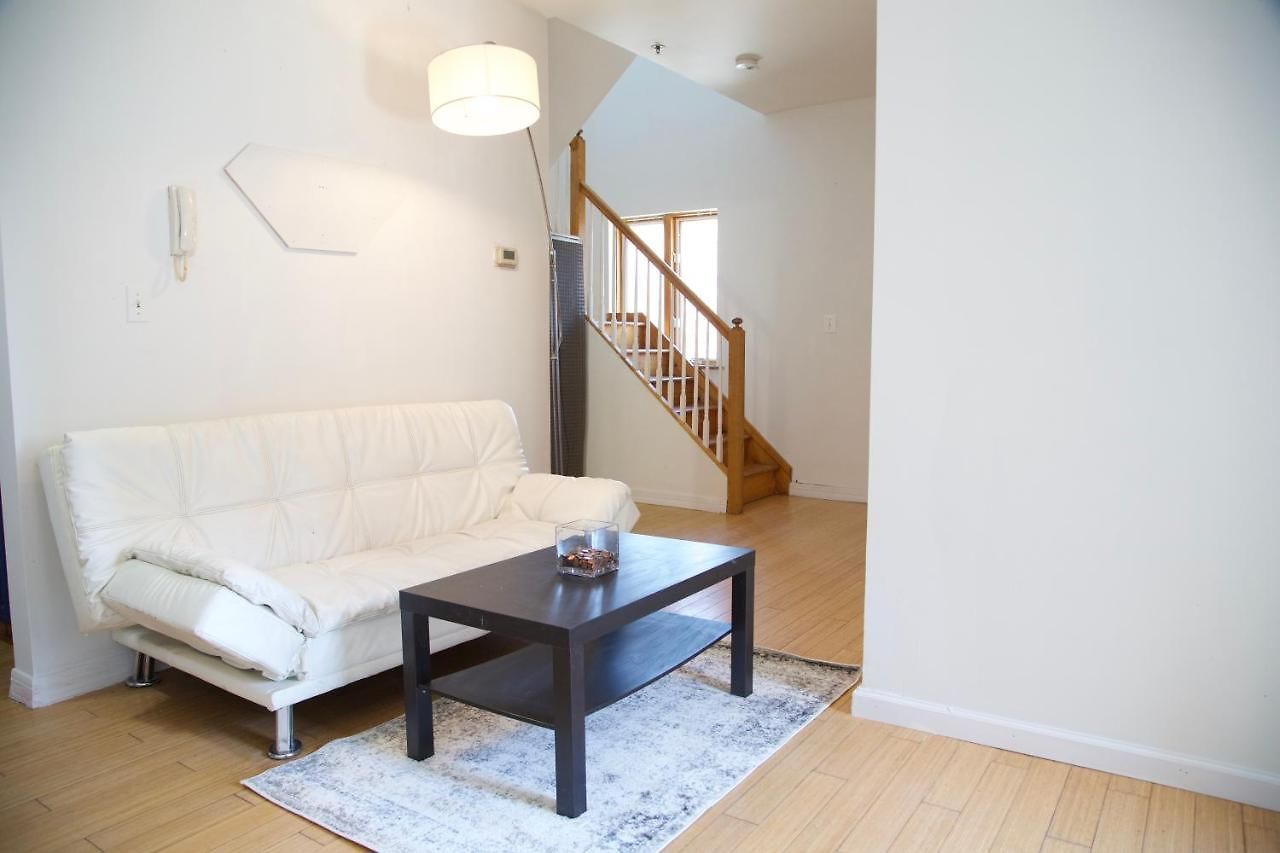 Brightonbeach-comfy Room-close Ocean Apartment New York