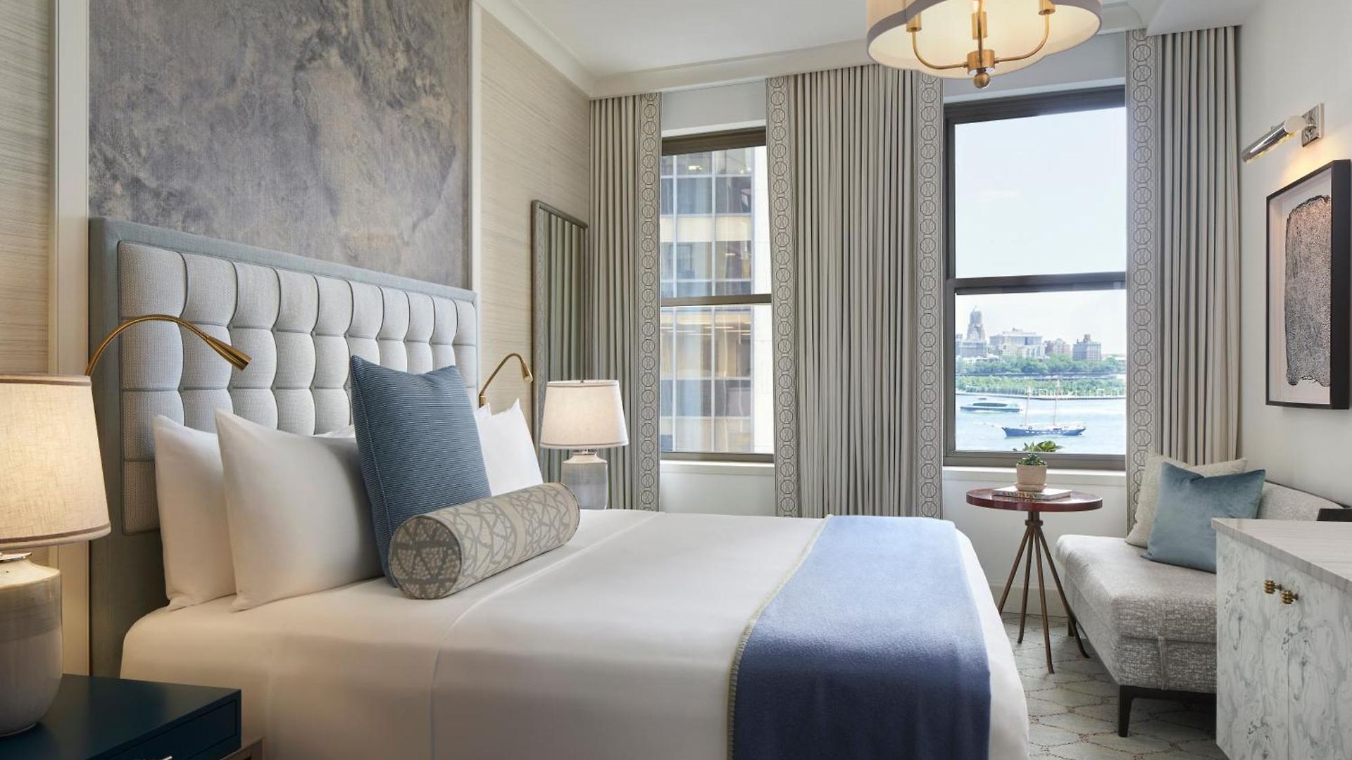 Hotel The Street 5*